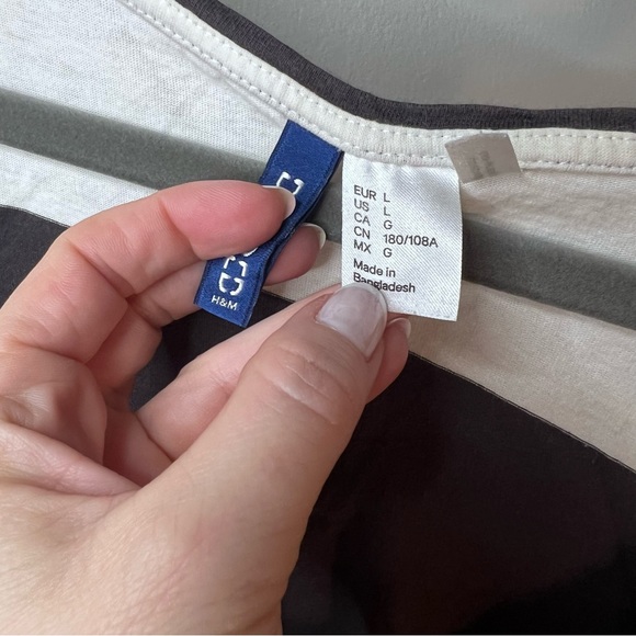 H&M men’s  tank top - Picture 3 of 4